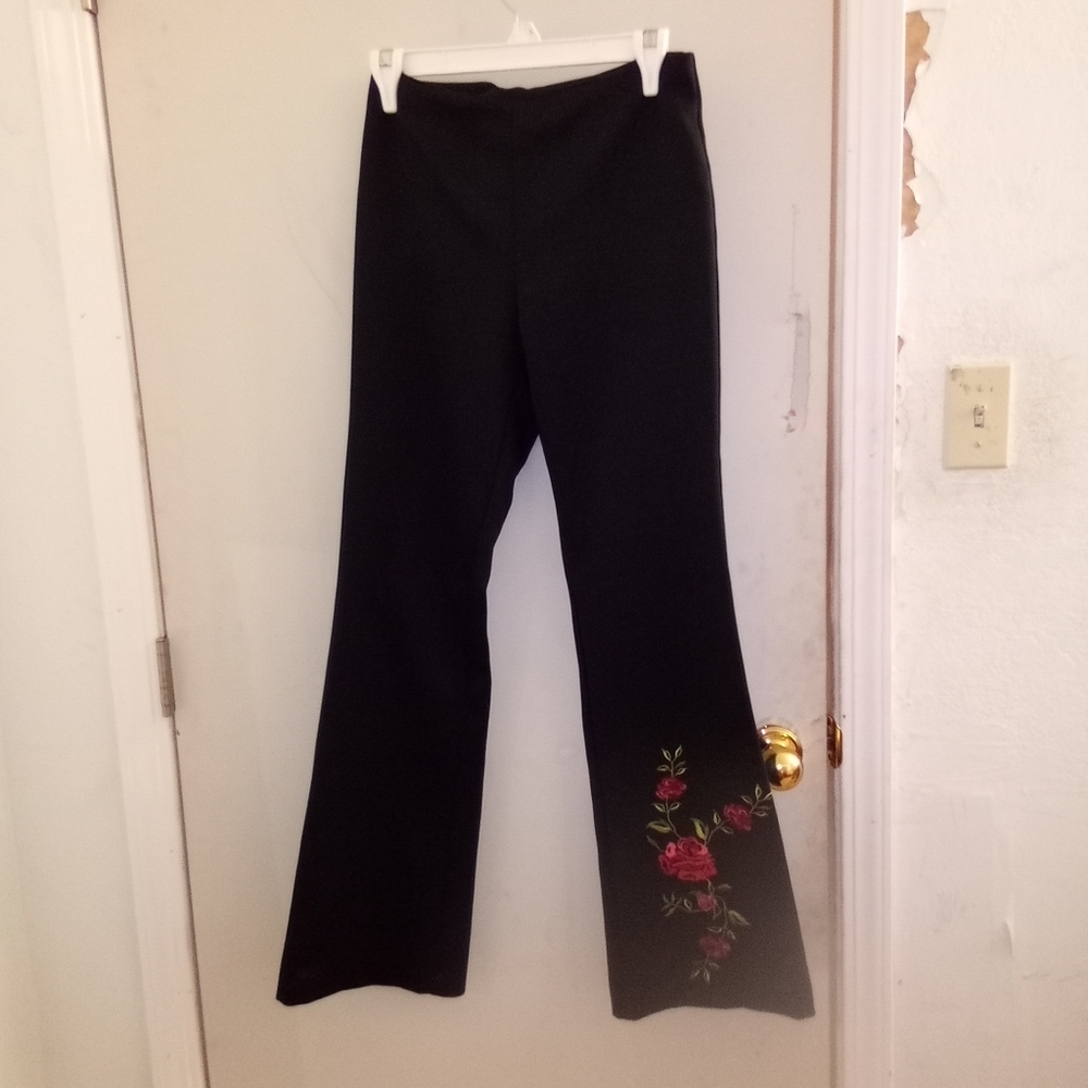 Vintage embroidered mid rise flare pants/trousers